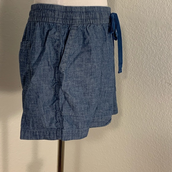 EUC Gap Blue Denim Look Drawstring Shorts - Size Medium - Picture 5 of 6